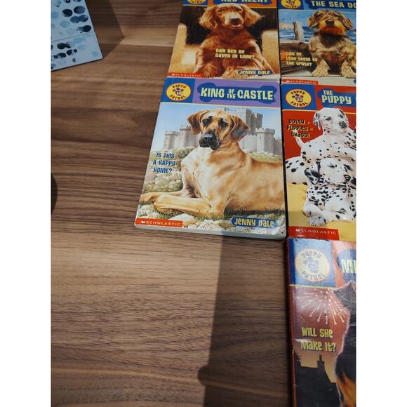 Lot of 7 Puppy Patrol Books 9, 13, 14, 18, 21, 22, 25 READ - Picture 5 of 15